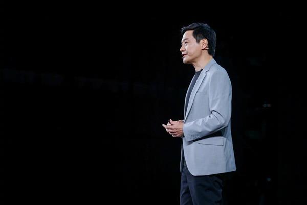 Lei Jun pays tribute to Huawei! Spoiler Xiaomi SU7: It's a little expensive, and it's "expensive for a reason"